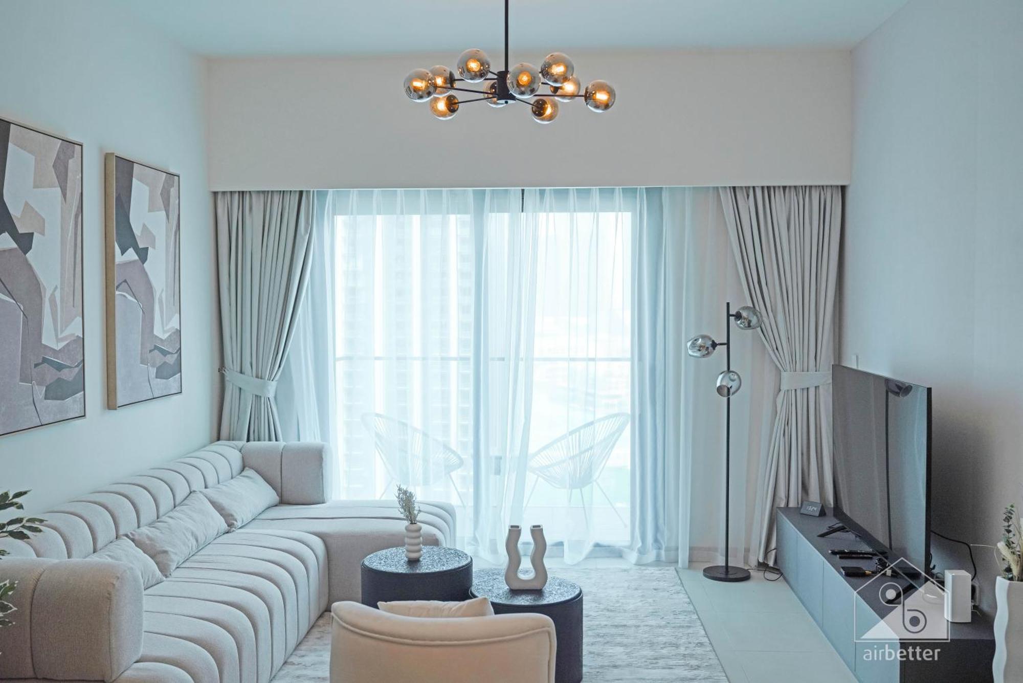 Luxurious At Burj Crown Downtown Dubai