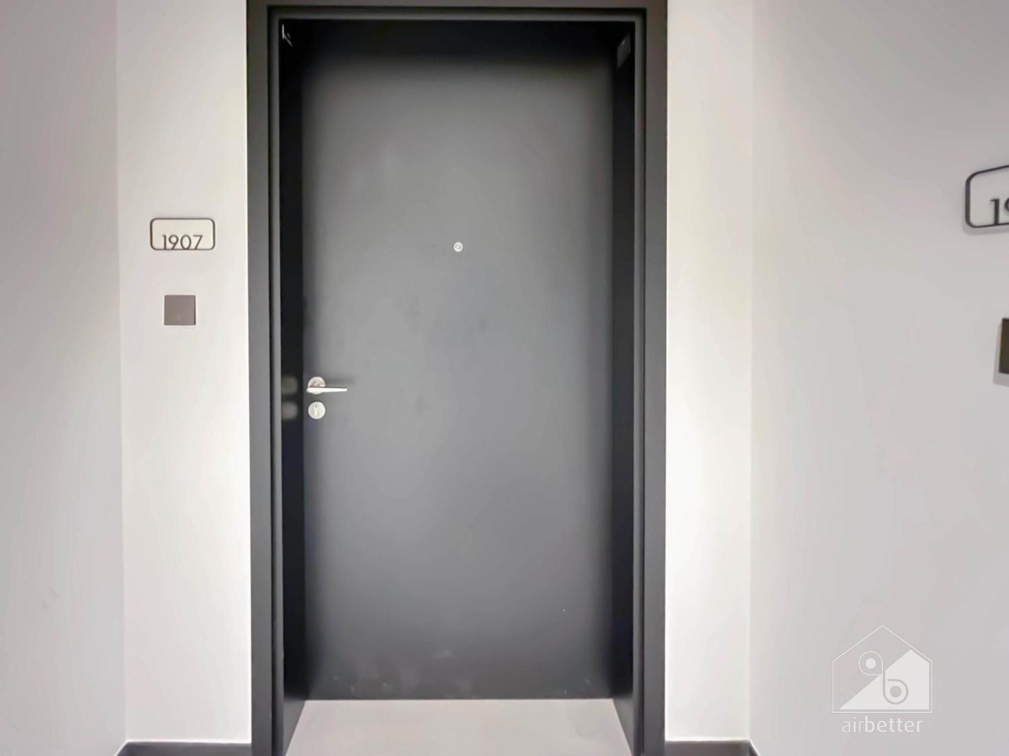 Luxurious At Burj Crown Downtown Apartment