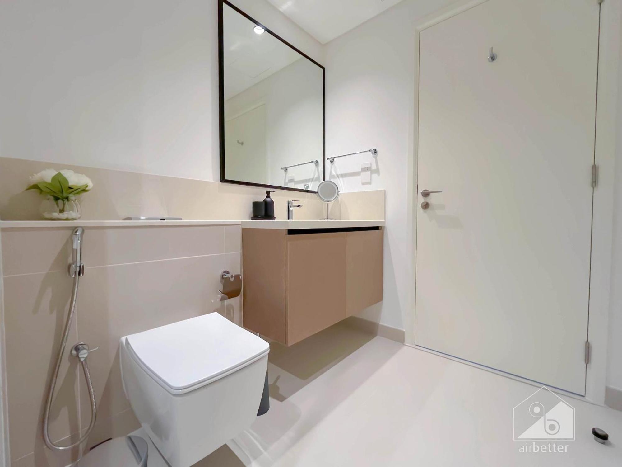 Luxurious At Burj Crown Downtown Dubai